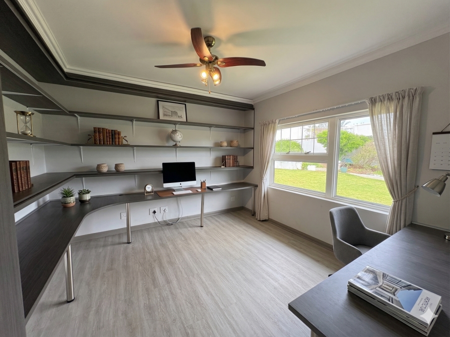 3 Bedroom Property for Sale in Gonubie Eastern Cape